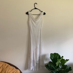 B. Smart summer dress, white, size 5/6